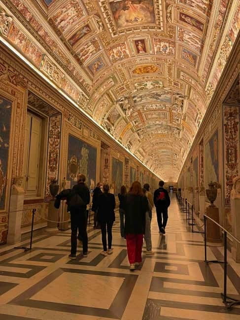 Vatican Museums & Sistine Chapel Entry Ticket - The Sistine Chapel Moment: When to slow down and how to use the time