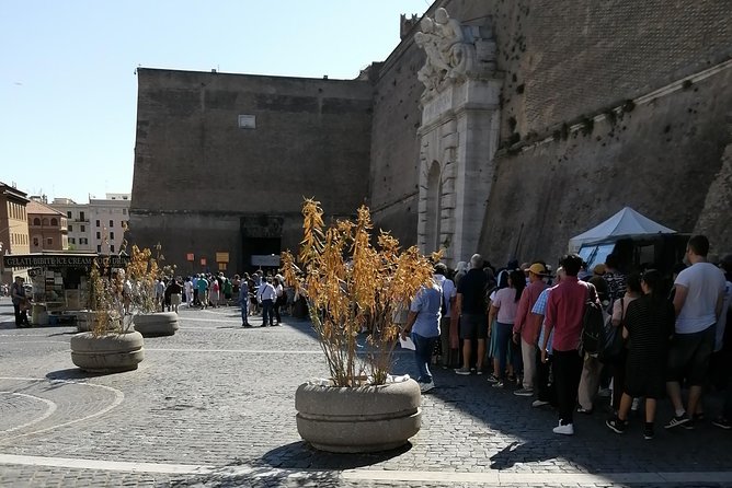 Vatican museum's & Sistine Chapel Reserved Entrance - Sistine Chapel Stop: Short Time, Big Impact