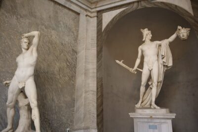 Vatican: Museums & Sistine Chapel Skip-the-Line Ticket - Finding Via Tunisi 4: Your First Test of Patience