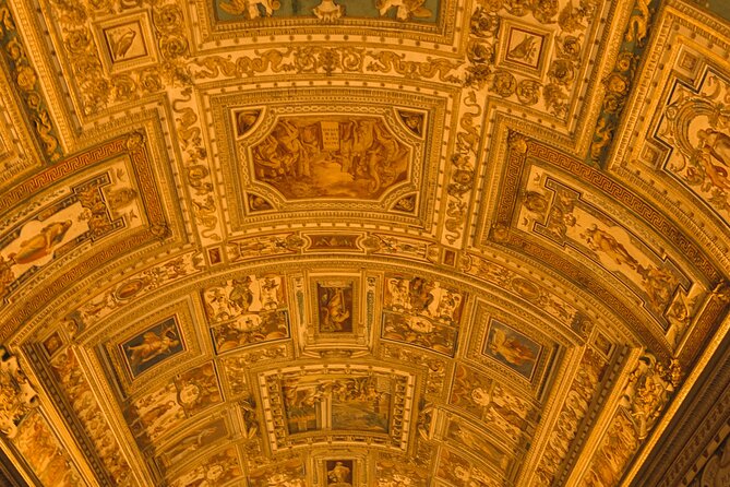 Vatican Museums: Skip the Line Tickets with Escorted Entrance - Sistine Chapel entry: make it a calm finish