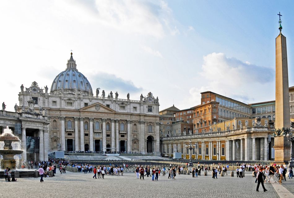 Vatican Museums: Skip-the-Ticket-Line 2.5-Hour Guided Tour - Vatican Museums Highlights: The Best Hits in a Short Time
