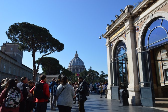 Vatican Museums with Sistine Chapel - Small Group Tour - Meeting near Via del Mascherino: how to start without stress