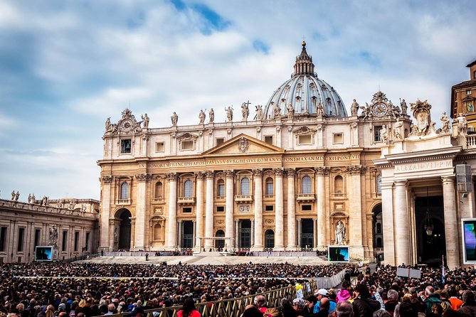 Vatican Papal Audience and Sistine Chapel Skip the Line Tour - Transition time: the lunch break you should plan around