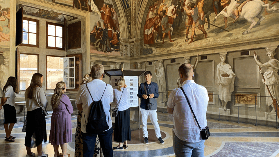 Vatican Private Tour with Skip-the-Line & Expert Guide - Sistine Chapel: skip-the-line plus a guide who helps you read it