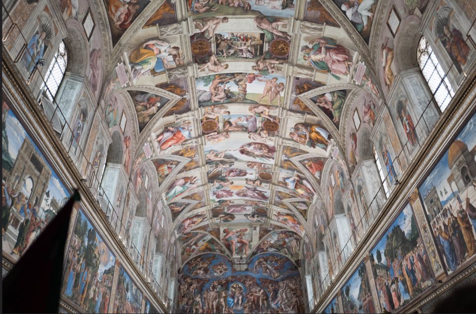 Vatican Private Tour with St. Peter's Basilica - St. Peter’s Basilica: the shortcut, the art, and the biggest church moment
