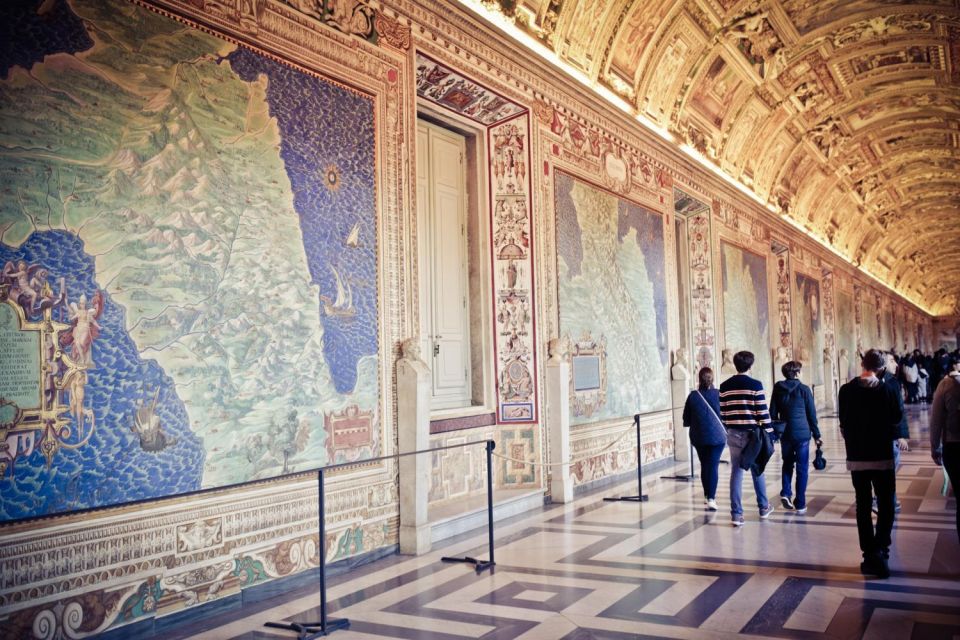 Vatican, Sistine Chapel and St. Peter's Semi Private Tour - The Meeting Point Reality: When “Near the Entrance” Still Needs Prep