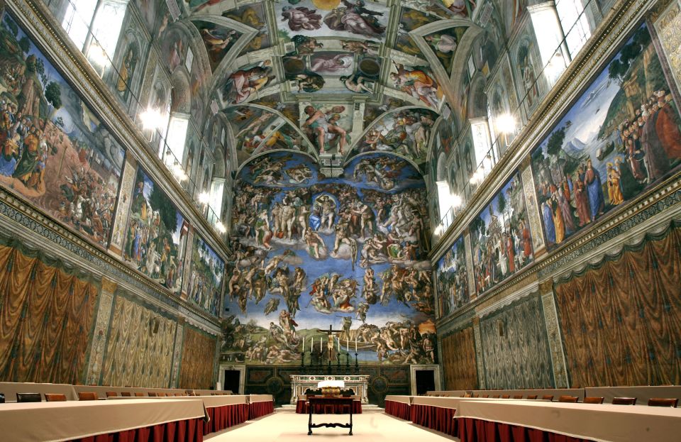 Vatican, Sistine Chapel and St. Peter's Semi Private Tour - Pio Clementine Museum and the Big Galleries: What You’ll Really Notice