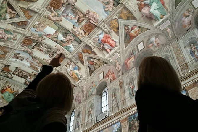Vatican, Sistine Chapel Skip the Line Tour & Basilica Tour - Vatican Museums at the start: Maps, Raphael’s Room, and tapestry rooms
