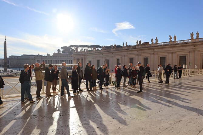 Vatican: St. Peter’s Basilica, Dome & Tombs Reserved Entry & Tour - Inside St. Peter’s Basilica: Michelangelo and Bernini Without the Guesswork