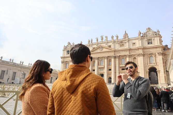 Vatican: St. Peter’s Basilica, Dome & Tombs Reserved Entry & Tour - St. Peter’s Square to the Basilica: Getting the Big Picture