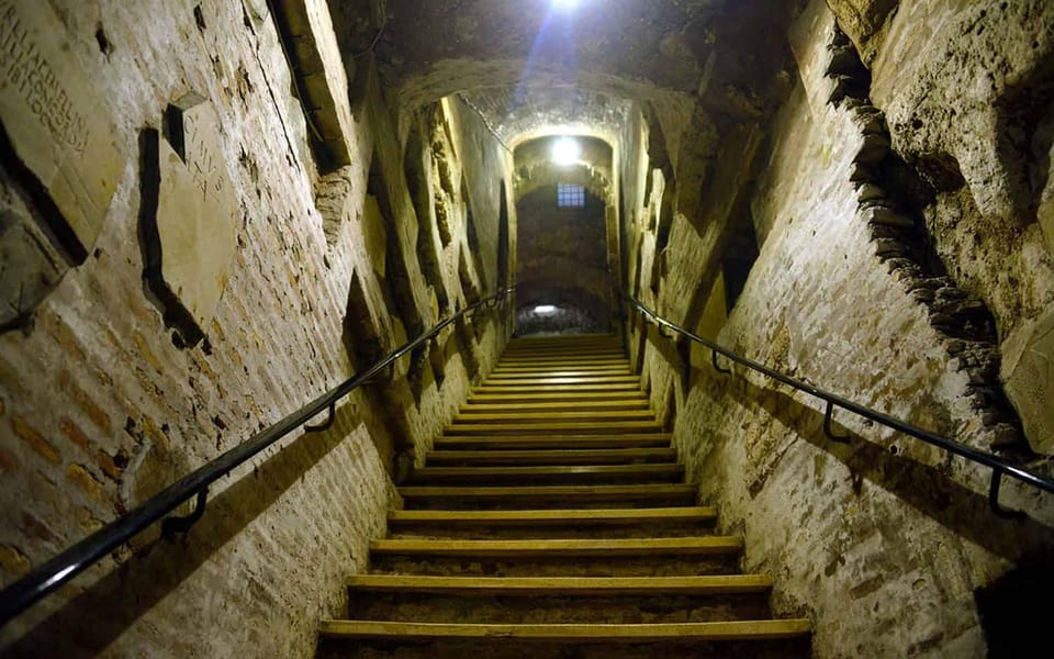 Vatican tour : Holy Jubilee Doors and Tomb of Pope Francis - How the 4-Hour Pace Actually Feels