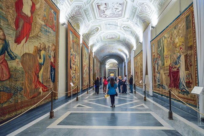 Vatican tour: Vatican Museums, Sistine Chapel - St. Peter’s Basilica Option and How Lines Can Shift