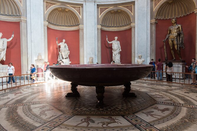 Vatican VIP:Exclusive Private Tour with Sistine Chapel & Basilica - St. Peter’s Basilica: big scale, key artworks, and real navigation