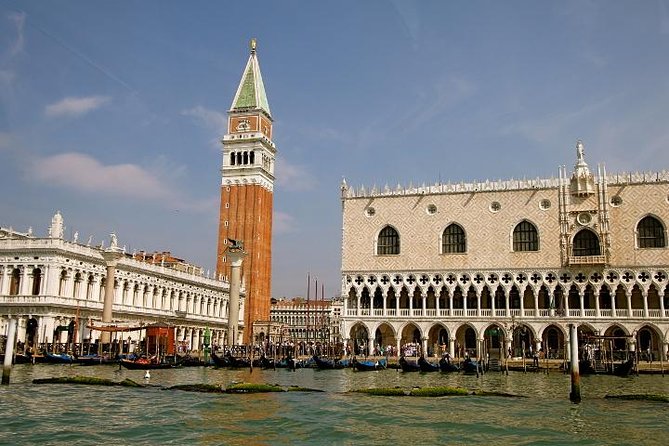 Venice by Train from Rome: Enjoy a Private Day Tour Experience - Stop 1: Canal Grande for orientation—and those Rialto bridges in your head