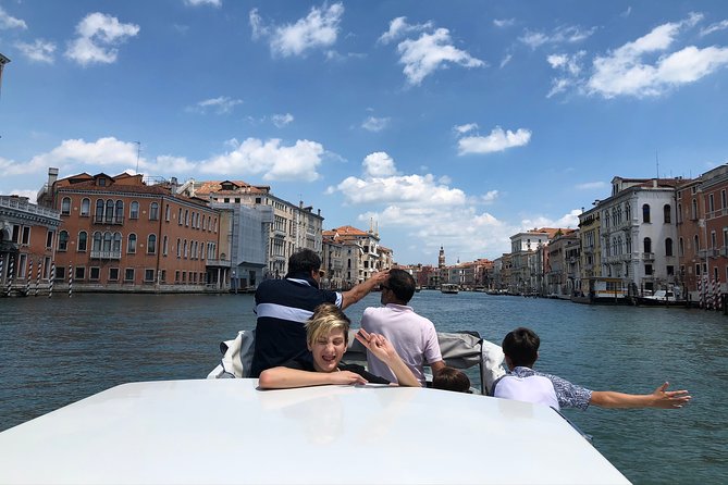 Venice from Rome: Private Day Trip by train with Islands Tour - Murano by private boat: glassmaking you can actually watch