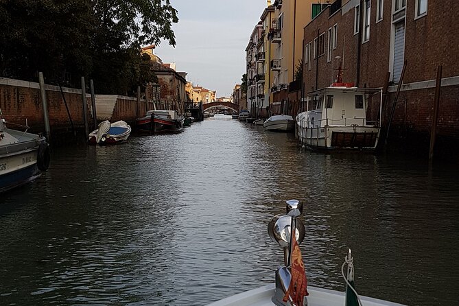 Venice LUXURY Private Day Tour with Gondola ride - from Rome - Murano: glass blowing demonstration plus real craft time