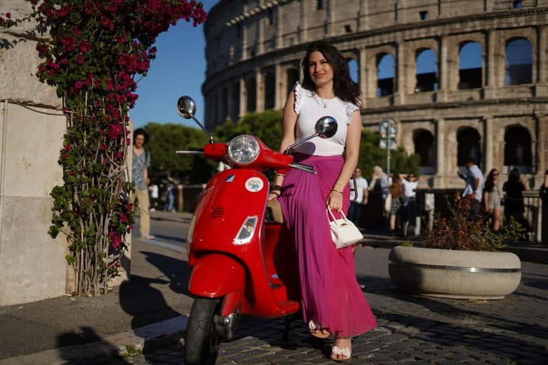 Vespa city tour in Rome with two different routes - St. Peter’s Basilica and Castel Sant’Angelo From the Road