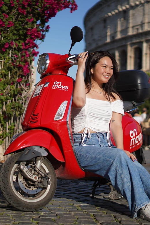 Vespa Rome Photography Tour by Local - Meeting at Caffè Roma by the Colosseum: Start Point and First Steps