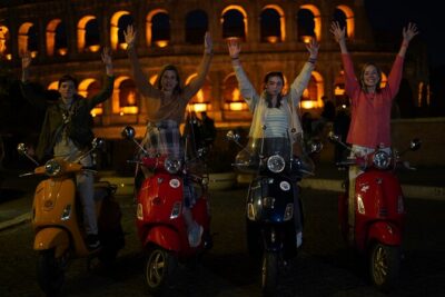 Vespa Scooter Night Tour in Rome with Professional Photographer - Meeting at Via del Colosseo: Helmets, Small Groups, and a Photo Plan