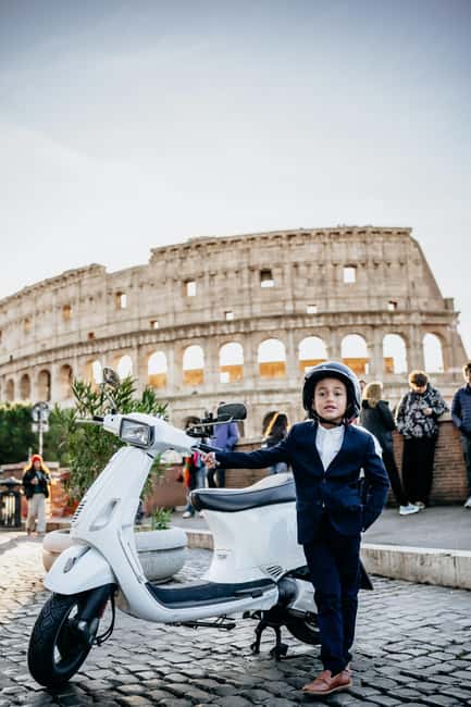 Vespa Scooter Tour "Rome as a Local" - Riding the Tiber to Fontana di Acqua Paola and Trastevere streets
