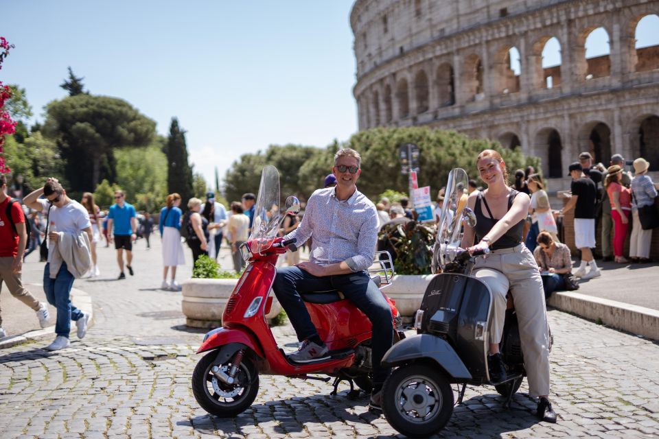 Vespa tour with Professional Photoshoot - Circus Maximus pass-by: quick history eye-candy at scooter speed