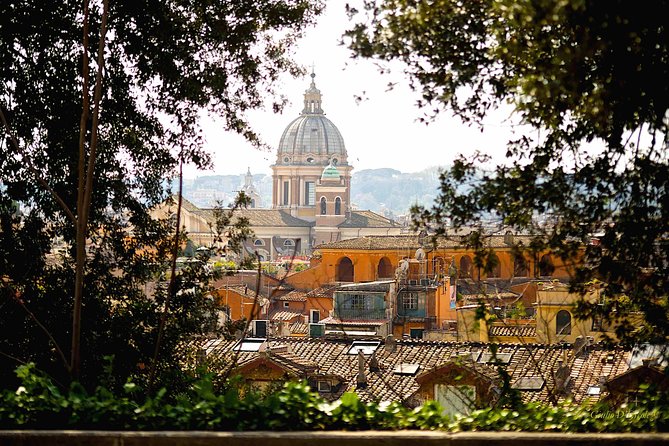 Villa Borghese and Posh Areas Unique Photo Tour and Workshop - Camera rental, your gear, and why it affects the experience