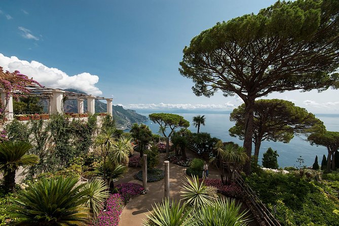 Villa Cimbrone in Ravello and Amalfi Coast - Positano time: what to do with your walking minutes