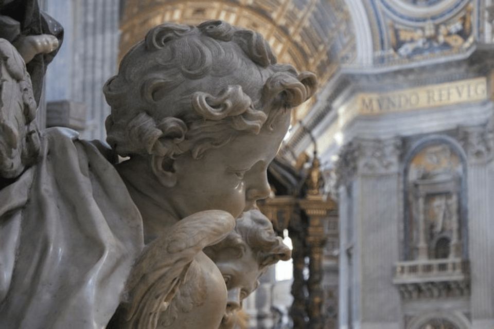 VIP Private Tour: Vatican Museums, Sistine Chapel - Ancient artifacts plus Raphael-linked pope apartments