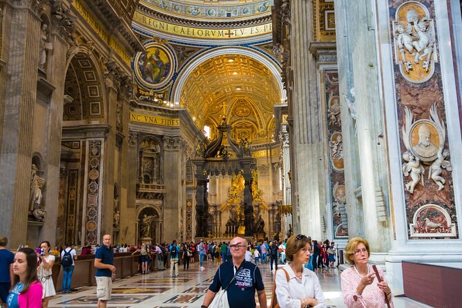 VIP Skip-the-Line Guided Tour: Sistine Chapel & Vatican Museums - Gallery of Tapestries and Gallery of Maps: seeing art with direction