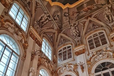 VIP Skip-the-Line Guided Tour: Sistine Chapel & Vatican Museums - The route before the Sistine Chapel: fast stops, clear focus