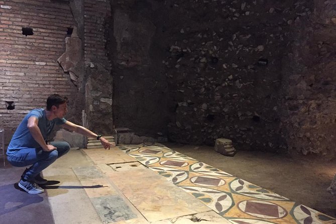 VIP Tour of the Colosseum, Forum & Palatine Hill by PhD Guide - Practical Tips for Your 3-Hour Schedule
