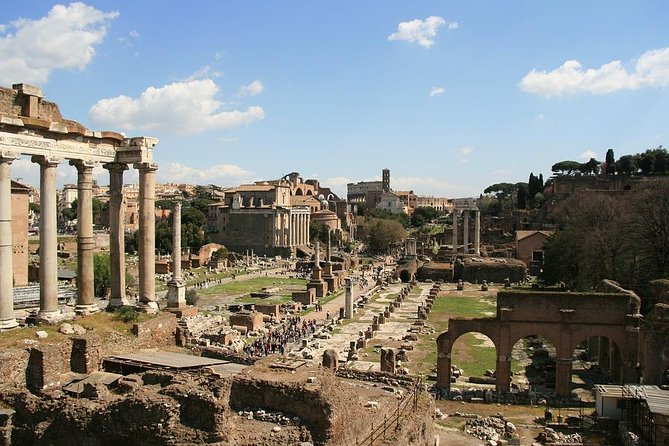 Visit of the Colosseum, Forum, Palatine Hill and Virtual Reality (VR) - Should you book ROMARTOUR’s Colosseum + Forum + Palatine Hill with VR?
