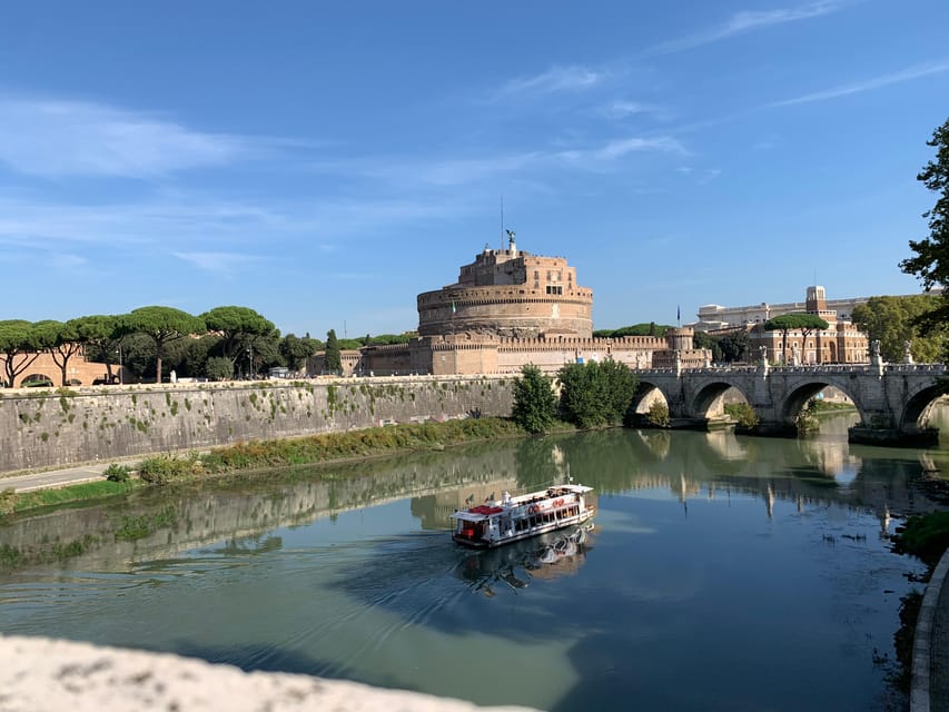 Visit Rome in a day: Shared Minivan Tour from Civitavecchia - Trevi Fountain and Spanish Steps: two icons, one shared rhythm of crowds and photos