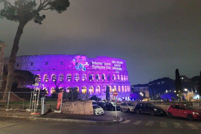 Walk the magic of Rome at night - Piazza Venezia and the Pantheon Area: Learning the City’s Clues