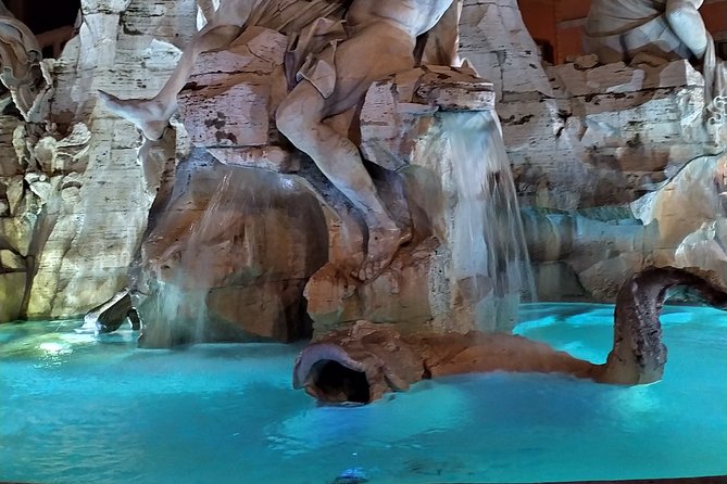 Walk the magic of Rome at night - What the Best Guides Do (and Why You’ll Feel It)