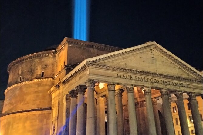 Walk the magic of Rome at night - Getting started at Via del Monte Oppio and finding your guide fast