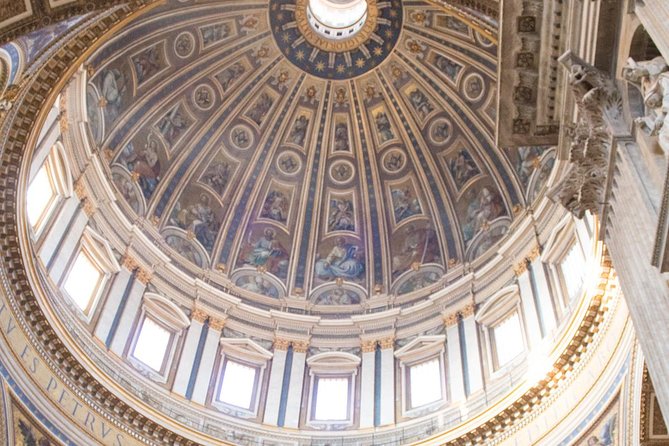 Wheelchair Accessible Sistine Chapel & Vatican Private Tour for Disable Visitors - Sistine Chapel: what to expect before the no-talking rule