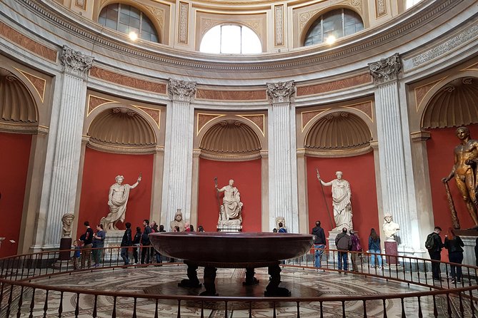 Wheelchair Accessible Vatican Museums & Sistine Chapel PrivateTour - Pinacoteca Gallery: Portraits, Masterpieces, and Big Names