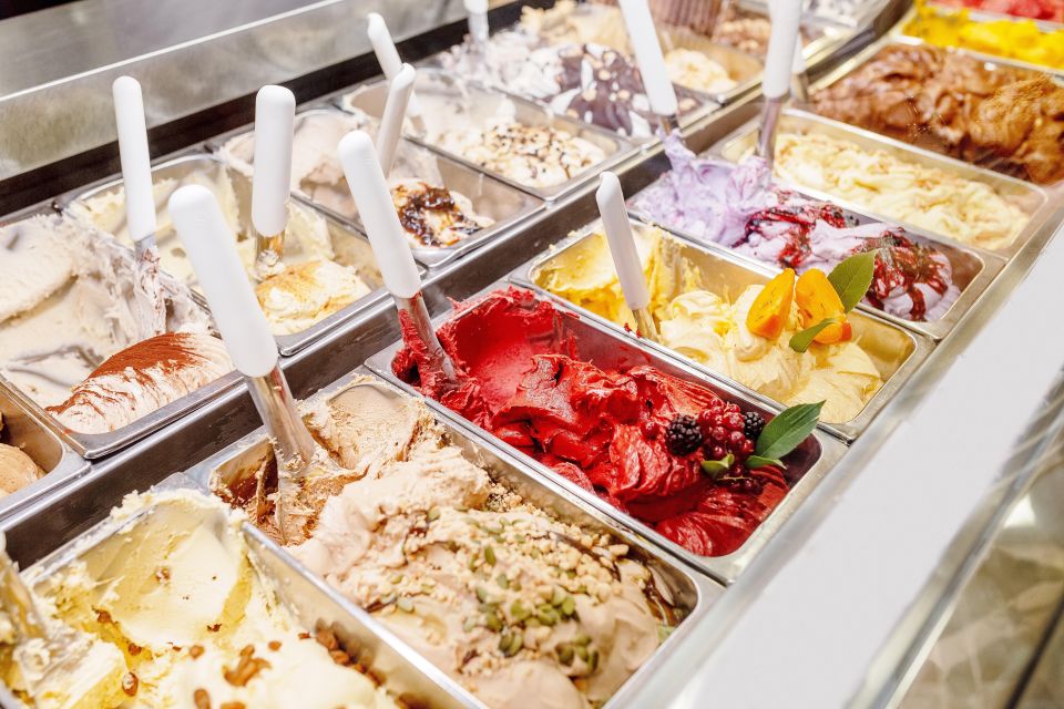 Whispers of Ancient Rome: Pantheon Tour with Gelato Tasting - The Pantheon’s Origins Story: Why Hadrian’s Choice Still Fascinates