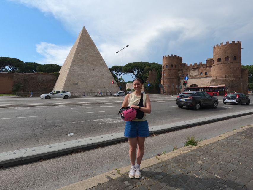 🛵 Rome: Private Scooter Guided Tour, Day - Night Ride💘🛵 - Vatican City in 20 Minutes: How to Make a Short Stop Worth It